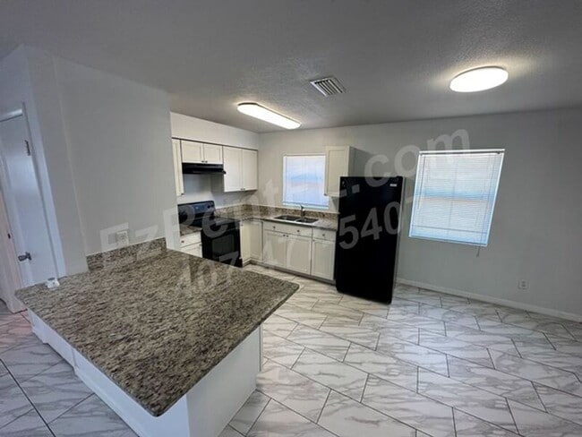 Photo - 1010 Vigo Ave