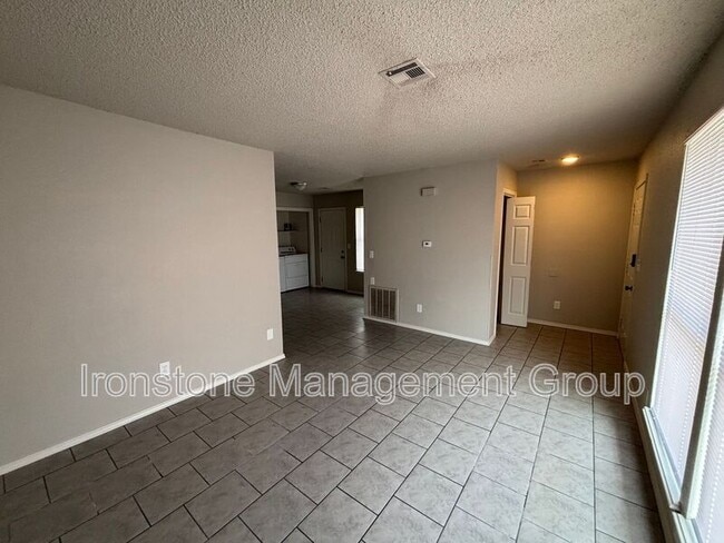 Photo - 4420 S Union Ave