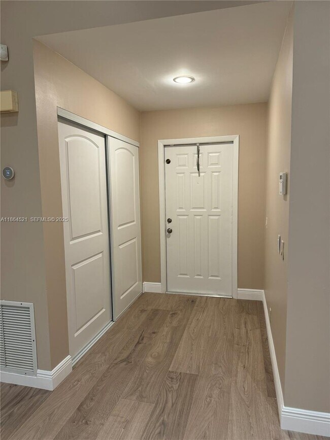 Photo - 2208 Charleston