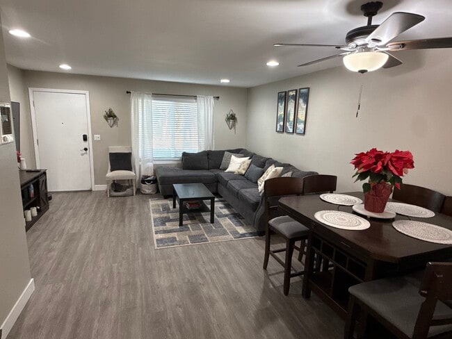 Building Photo - 444 Verde Ridge Ct