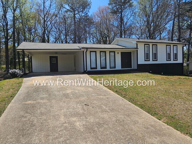 Photo - WOW!!!!.....AWESOME STEPLESS RANCH/ UPGRAD...