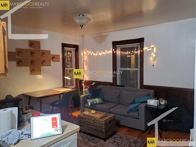 Photo - 30 Medfield St Unit 1