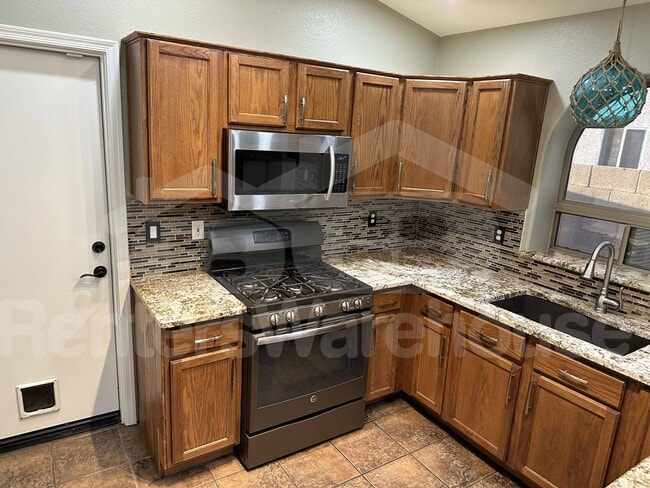 Photo - 1151 N 159th Dr