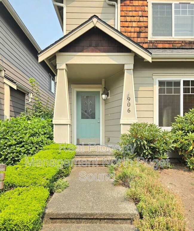 Photo - 906 116th Pl SE