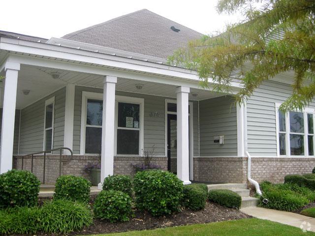 Leasing Office
