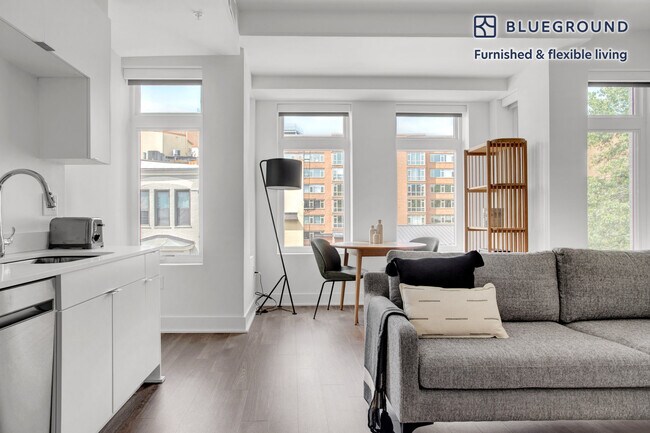 Photo - 1772 Church St NW Unidad SI FL4-ID298