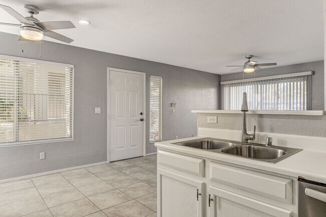 3120 Tarpon Unit Tarpon #101