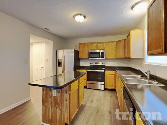 Photo - 7748 Mikayla Ct