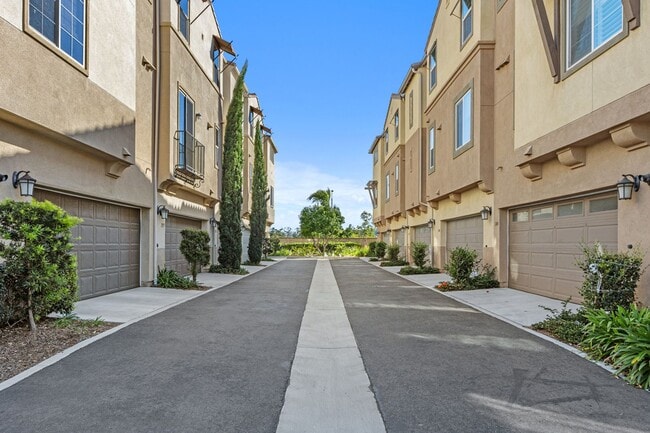 Photo - 4 bedroom - Pacific Ridge in Oceanside