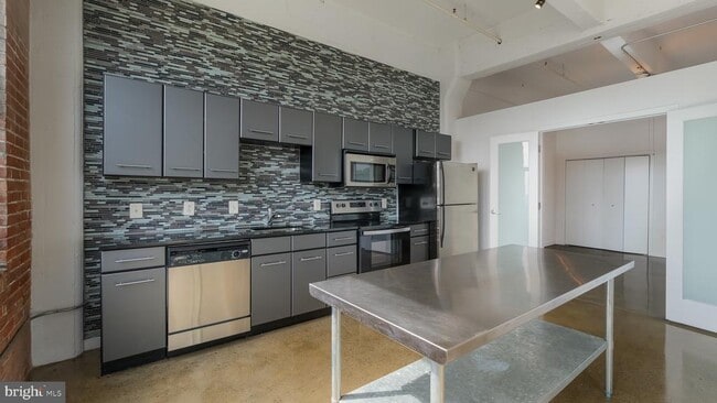 Photo - 444 N 4th St Unit 612