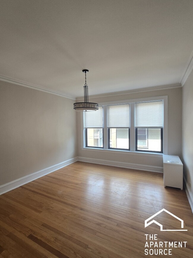 Photo - 1503 W Chase Ave Unidad 1503 West Chase Ave