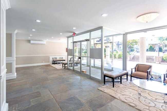 Photo - Linden House