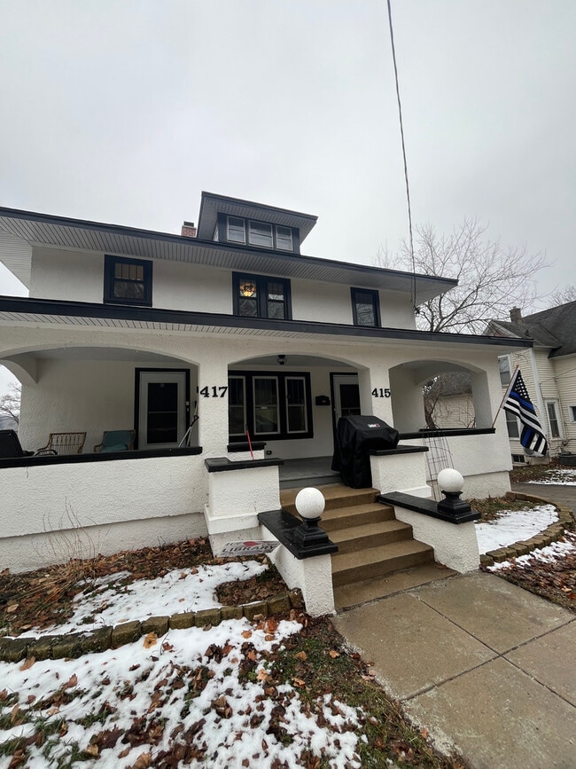 Photo - 417 N Main St