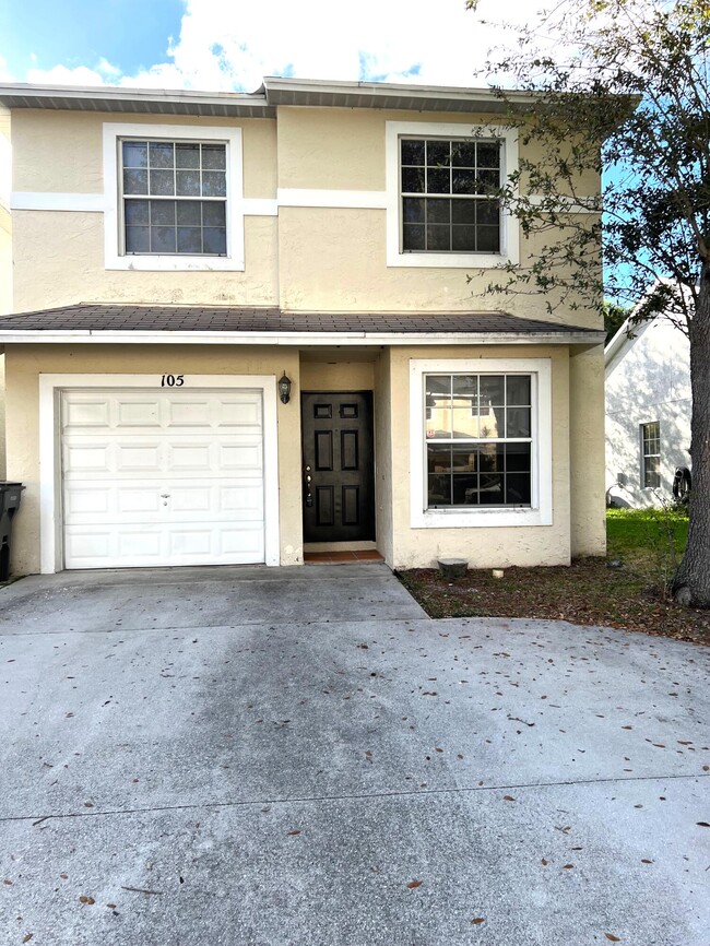 Photo - 105 Pheasant Run Blvd Townhome