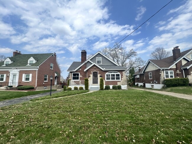 Photo - 5194 Sidney Rd