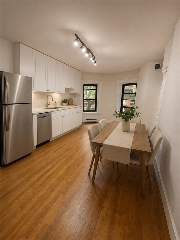 Photo - 209 W Newton St Unit 1