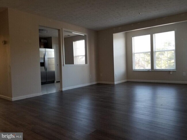Photo - 696 Winding Stream Way Unit 204