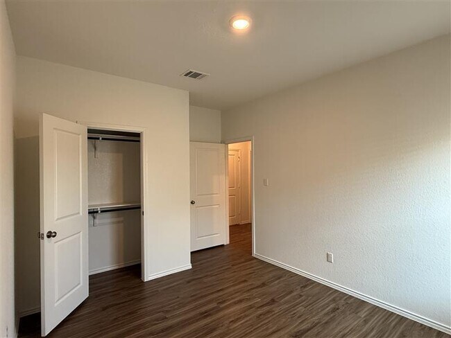 Photo - 904 Big Rocky Bend House