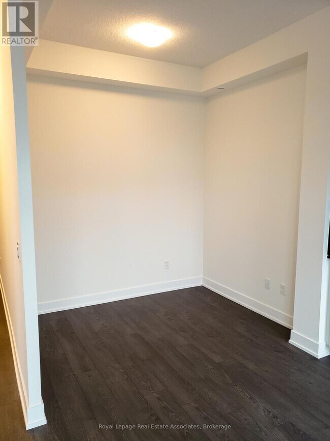 Photo - 9 Mabelle Ave Unité 2925