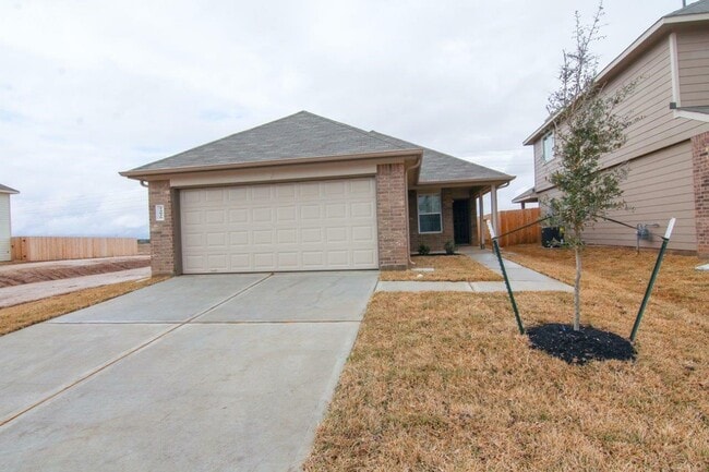 Building Photo - 24026 Avogadro Dr