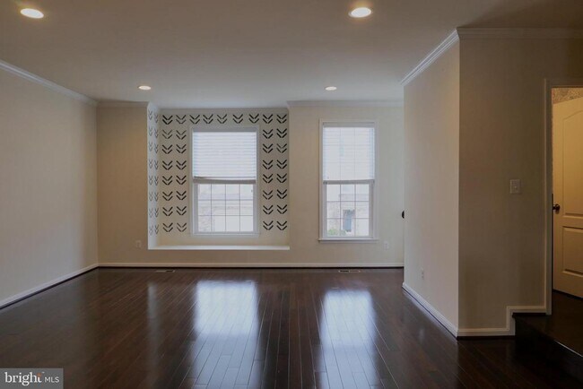 Photo - 25152 Sweet Myrtle Square