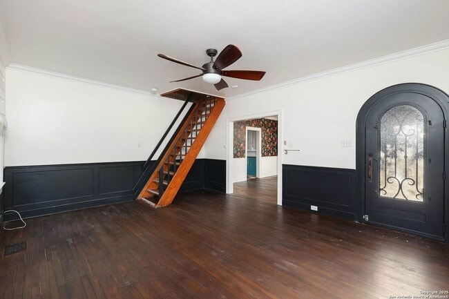 Photo - 418 W Rosewood Ave