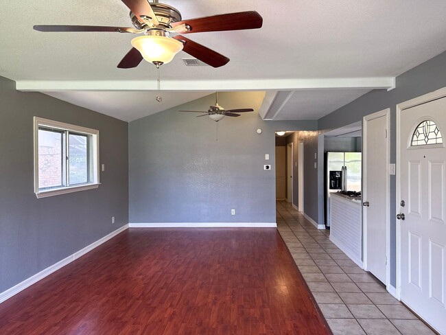 Photo - 3 Bedroom / 2 Bath / 2 Car Garage w/ a POOL!