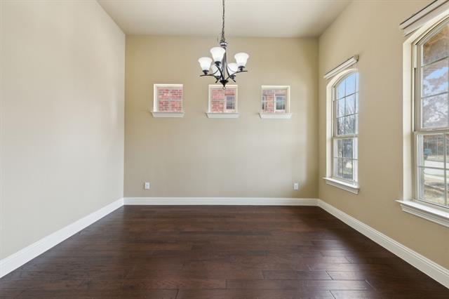 Photo - 10632 Helen Dr