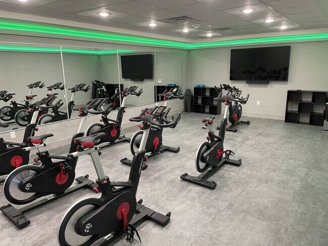 Spin & Yoga Studio, Massage Rooms