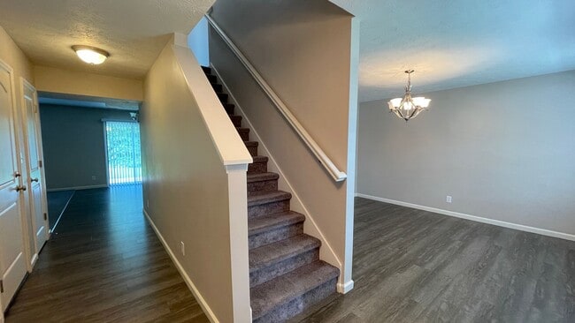 Photo - Newly Built Spacious House in Blackthorne Subdivision