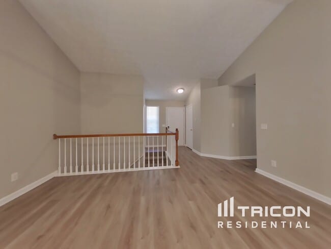 Photo - 93 Linville Pointe