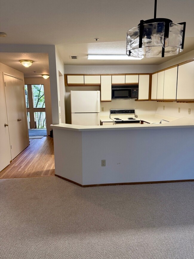 Photo - 1422 S Villa Way