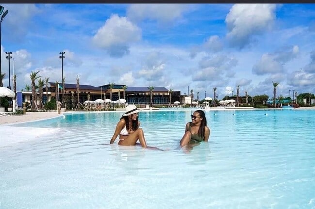 Photo - 584 Santa Rosa Hls Dr