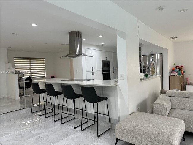 Photo - 10153 SW 51st St