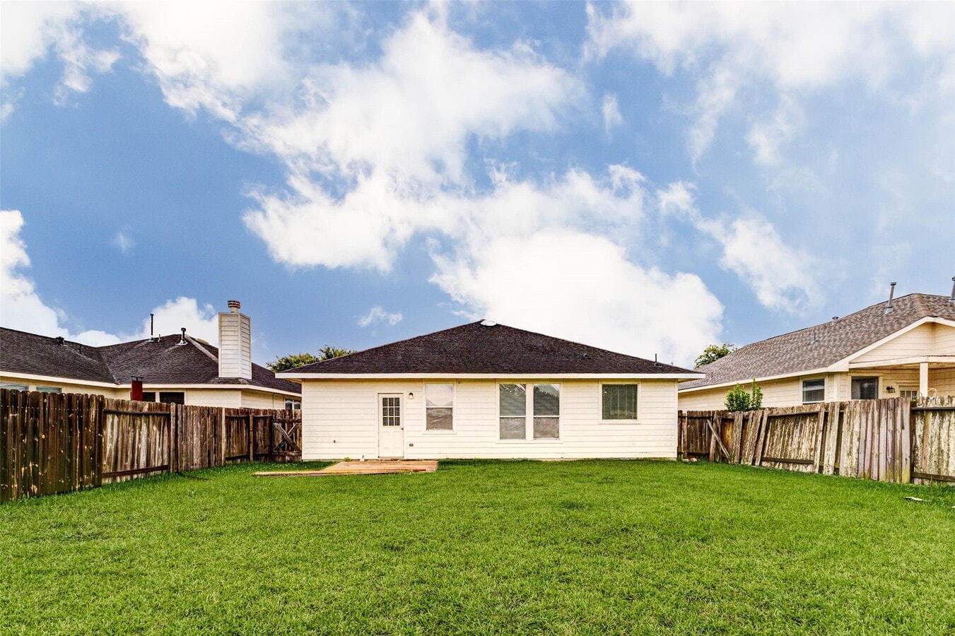 Photo - 7434 Jacobs Well Dr