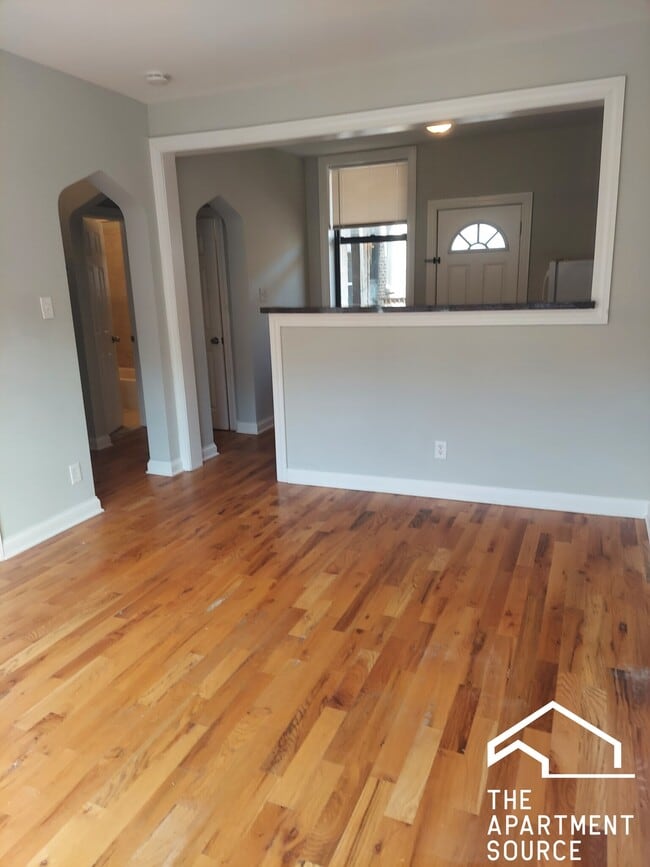 Photo - 4419 N Wolcott Ave Unit B3
