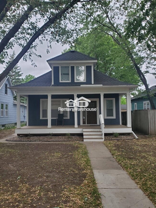 Photo - 3112 40th Ave S House