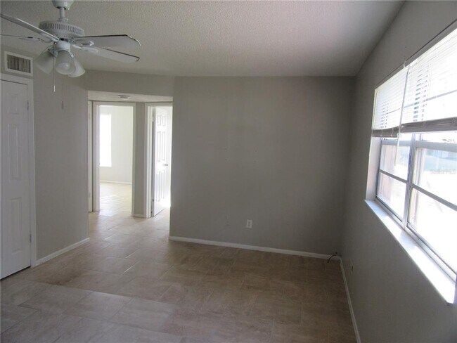 Photo - 463 76th Ave N Unit 1