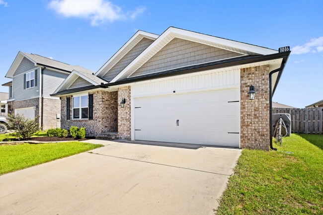Photo - 1016 Limpkin St