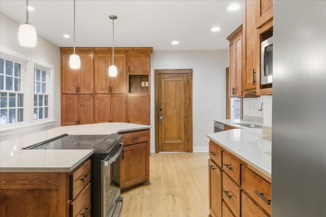 Photo - 1120 Lincoln Ave Unit 1