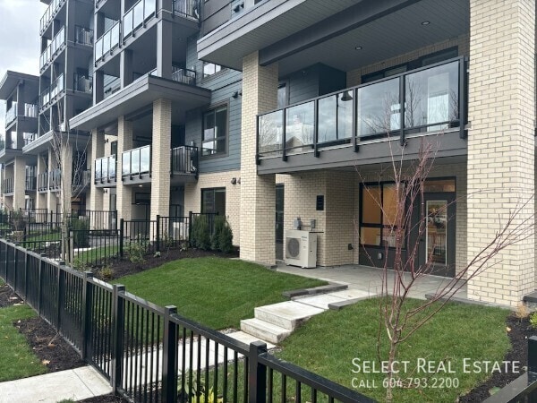 Photo - 45497 Campus Dr