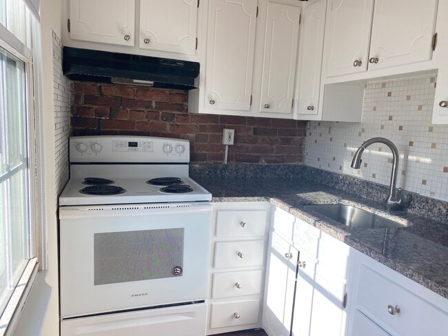 Photo - 46 S Huntington Ave Unit 4