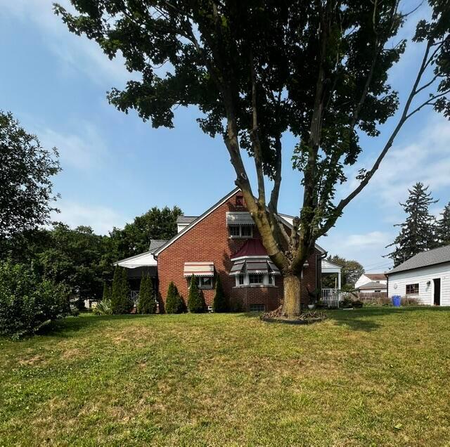 Photo - 3366 Wicklow Rd