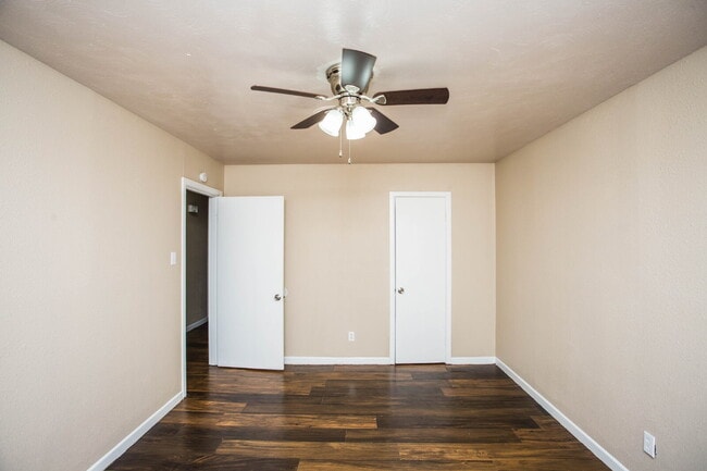 Photo - Comfy 2 bed 1 bath home! Unit #10