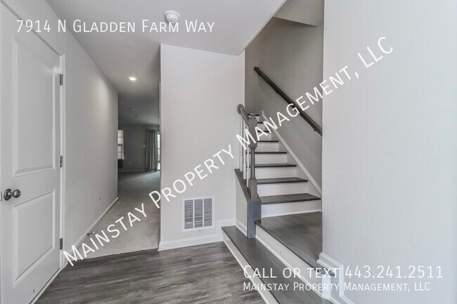 Photo - 7914 N Gladden Farm Way