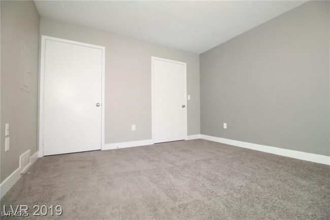 Building Photo - 555 E Silverado Ranch Blvd Unit 1100