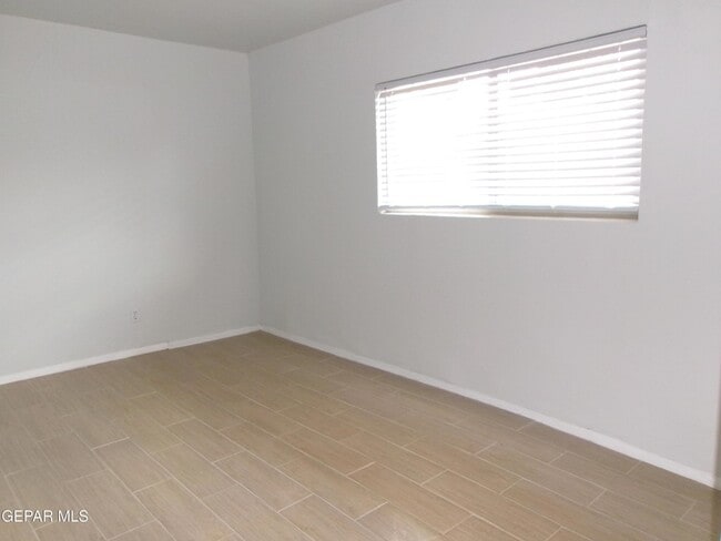 Photo - 5649 Cory Dr Unit B
