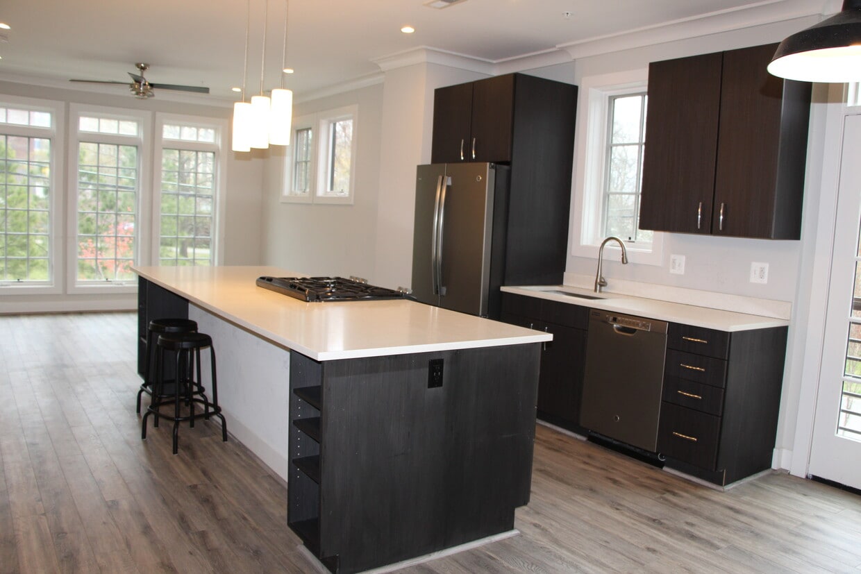Photo - 904 N Buchanan Ct (Arlington, VA)