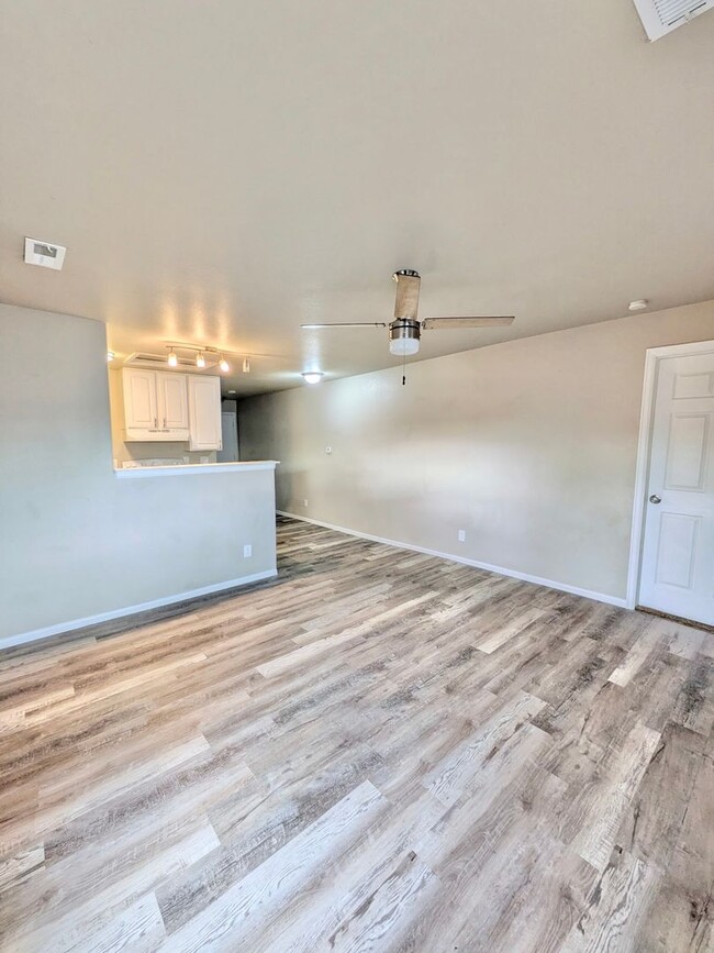 Photo - 1833 E 3rd St Unit A