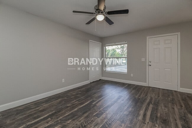 Photo - 1423 N Tremain St